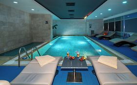 Grand S Hotel